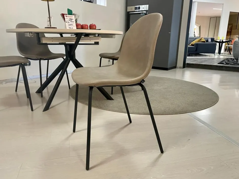 Sedia da soggiorno Academy Connubia a prezzo scontato