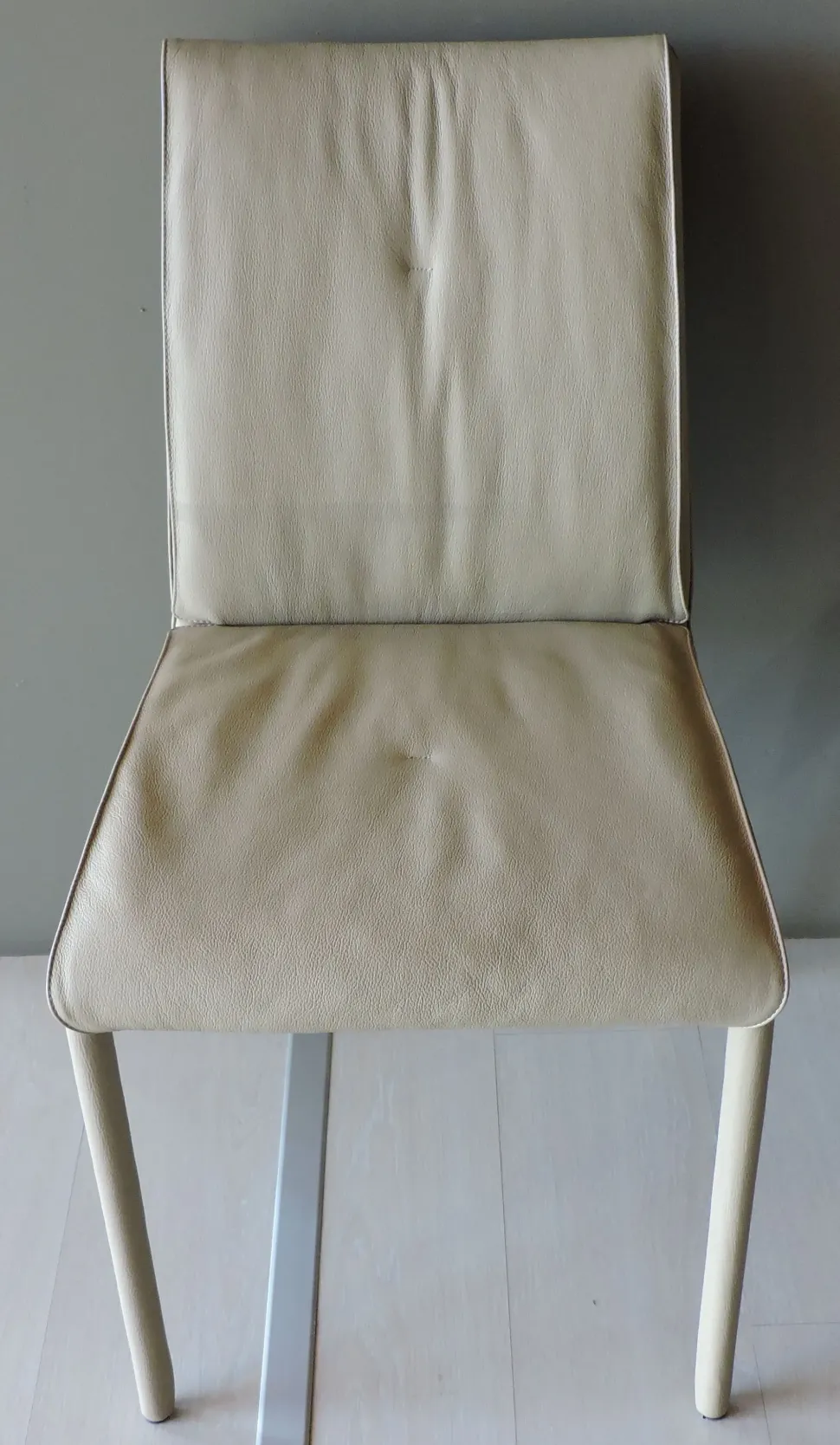 Sedia da soggiorno Kumari ap Artigianale a prezzo scontato