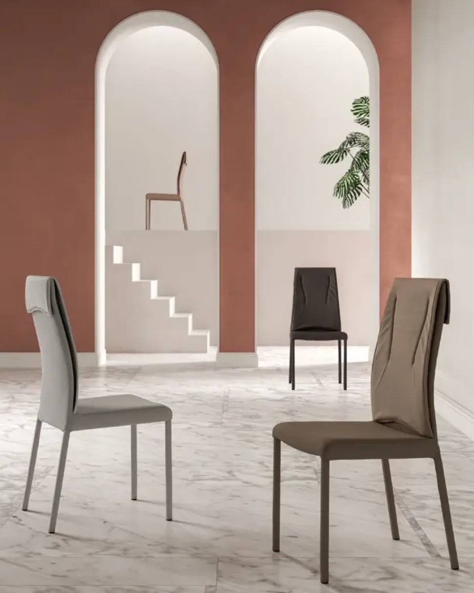 Sedia da soggiorno Luxy Ozzio in Offerta Outlet