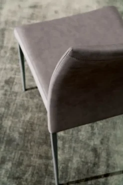 Sedia da soggiorno Nexus Ozzio a prezzo Outlet