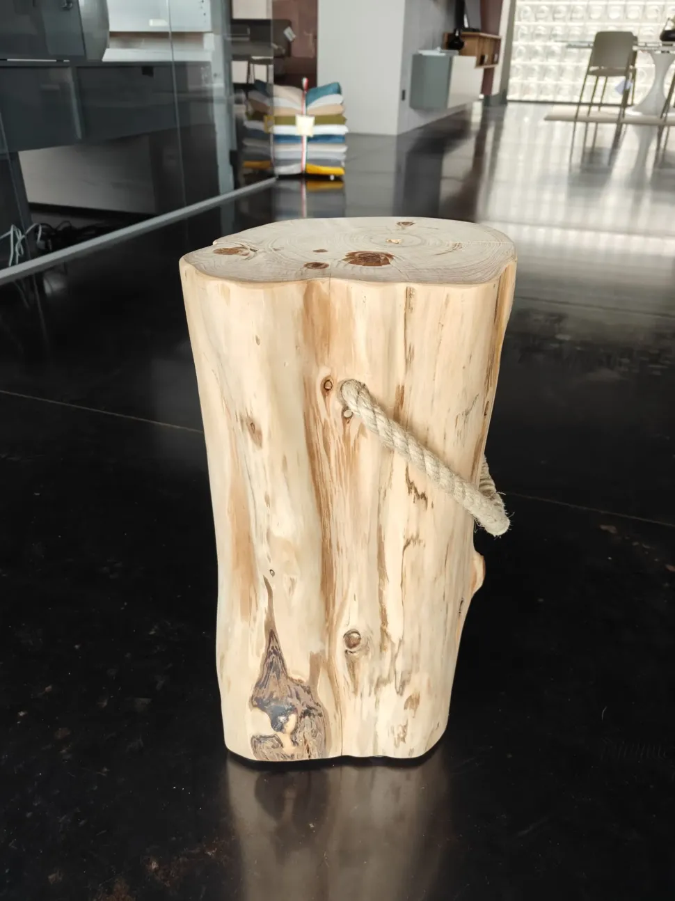 Sedia da soggiorno Puffolo di Artigianale SCONTATA 35%