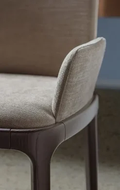 Sedia da soggiorno realizzata in legno Inari  di Pianca