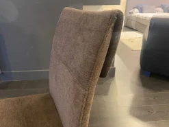 Sedia da soggiorno realizzata in tessuto Chance di Zamagna