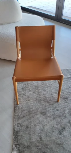 Sedia da soggiorno Voyage Porro a prezzo Outlet