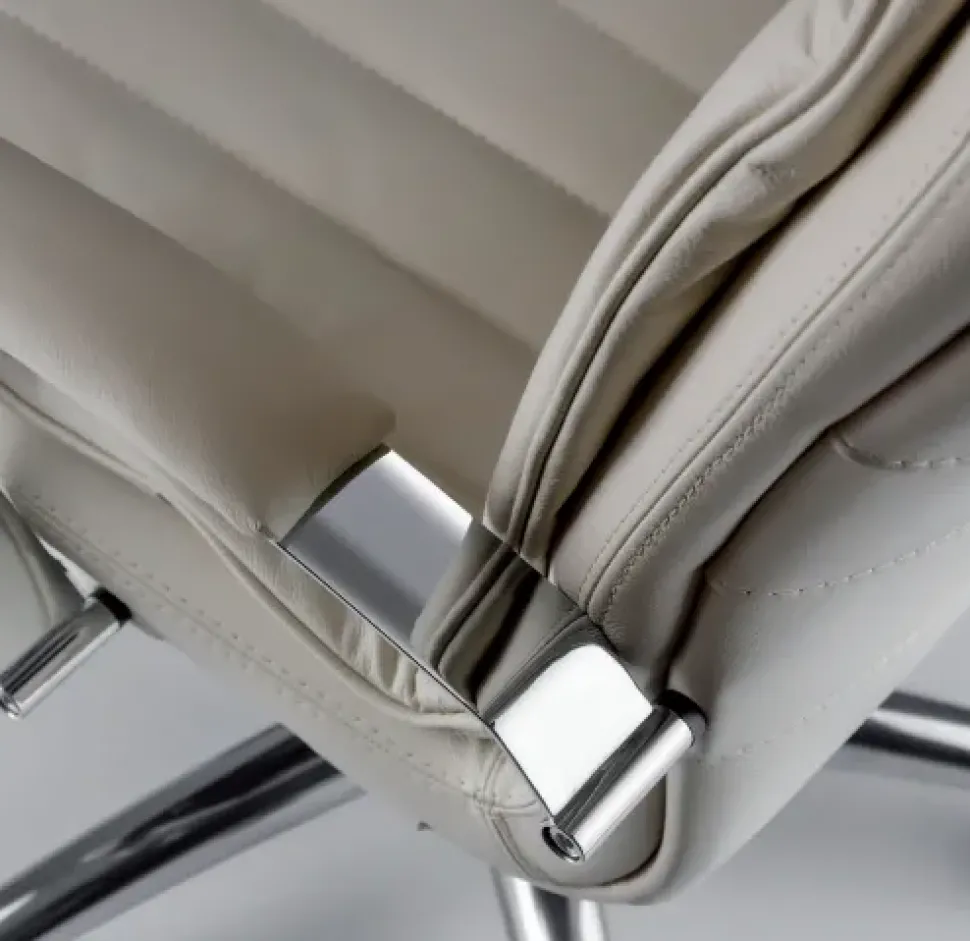 Sedia direzionale modello Apollo presidenziale Compir in OFFERTA OUTLET