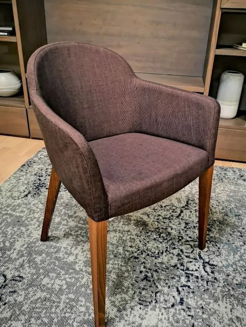 Sedia Gossip Connubia con un ribasso vantaggioso