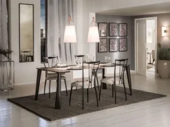 Sedia in metallo modello Vilma di Cantori