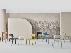 Sedia in plastica modello Rocket  di Bontempi