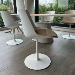 SEDIA Mdf Flow a PREZZO OUTLET