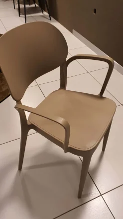 Sedia Mia Ozzio a prezzo ribassato