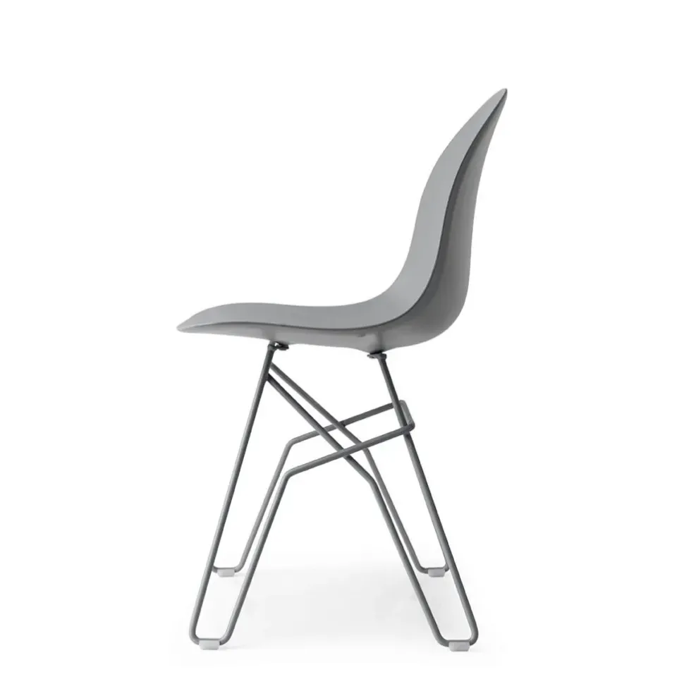 Sedia modello Academy senza braccioli di Connubia