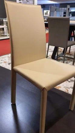 Sedia modello Inn mastice a marchio Ozzio scontata del 71%