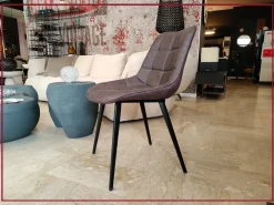 Sedia modello Montreal senza braccioli di Devina nais