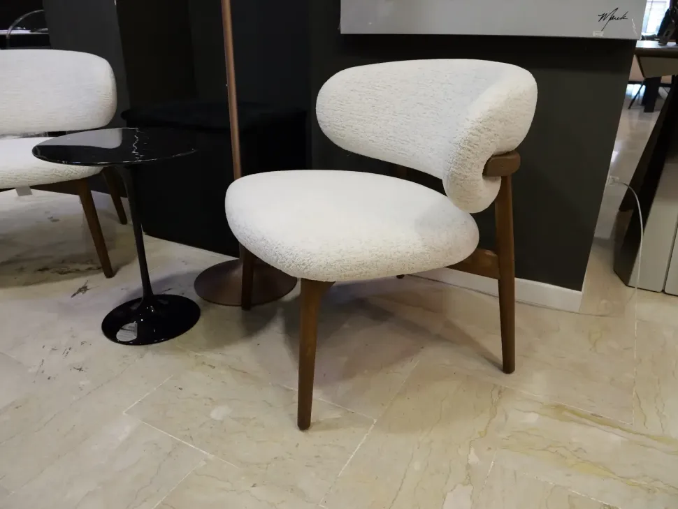 Sedia modello Oleandro di Calligaris a prezzo riservato