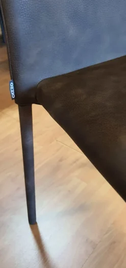 Sedia modello Premiere a marchio Ozzio scontata del 64%