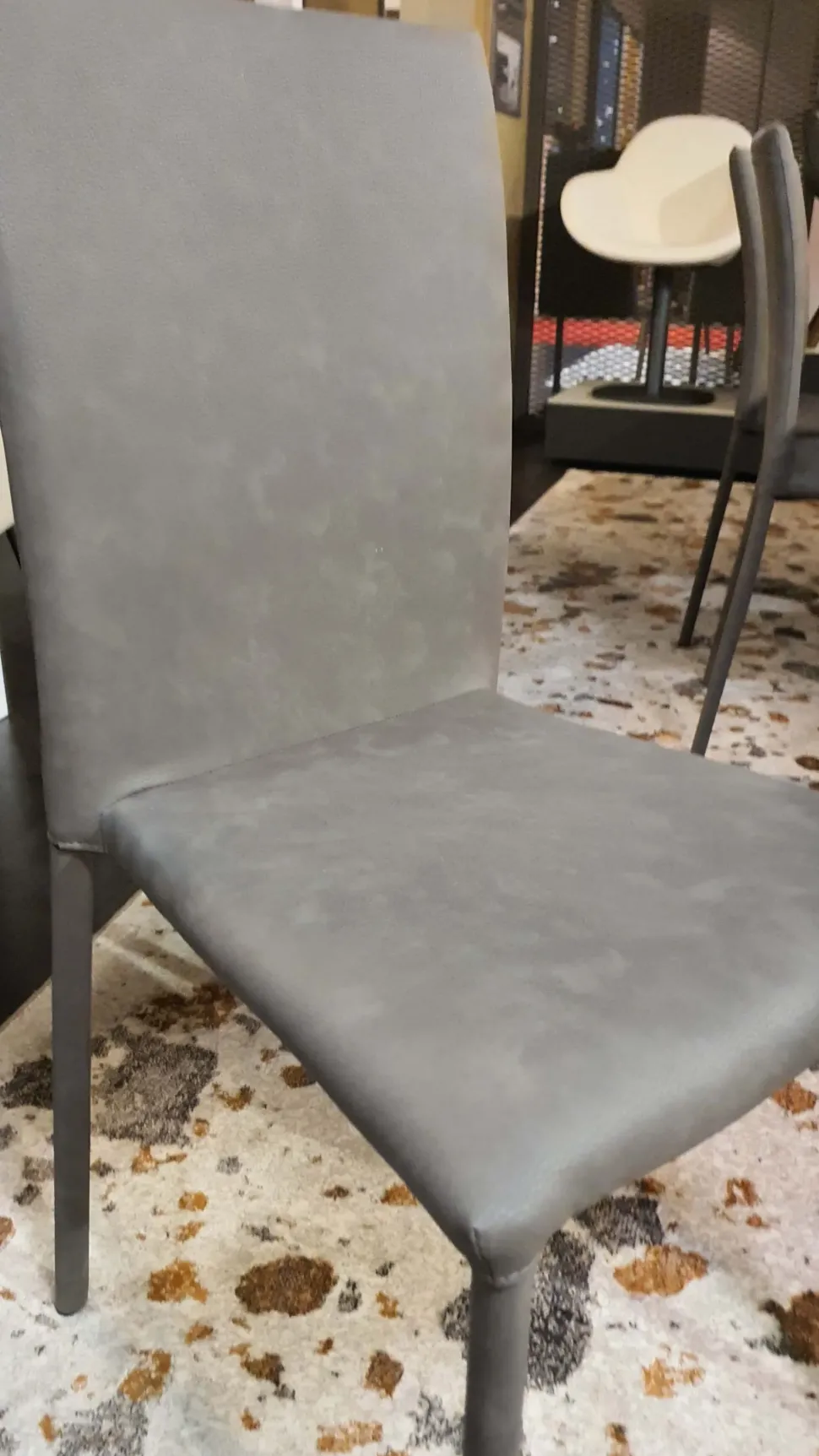 Sedia modello Premiere nabuk da soggiorno di Ozzio -69%