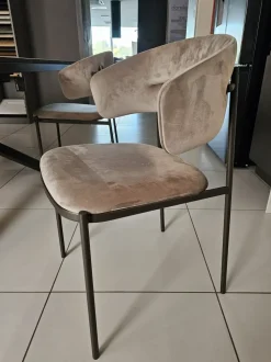 Sedia modello Sedia ego br con bracciolo  di Ozzio: richiedi ora il prezzo