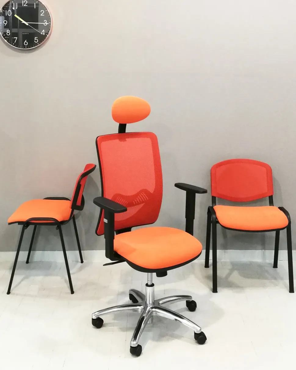 Sedia operativa in altro Operativa ergonomica qtre + 2 sedie attesa a marchio Collezione esclusiva in offerta