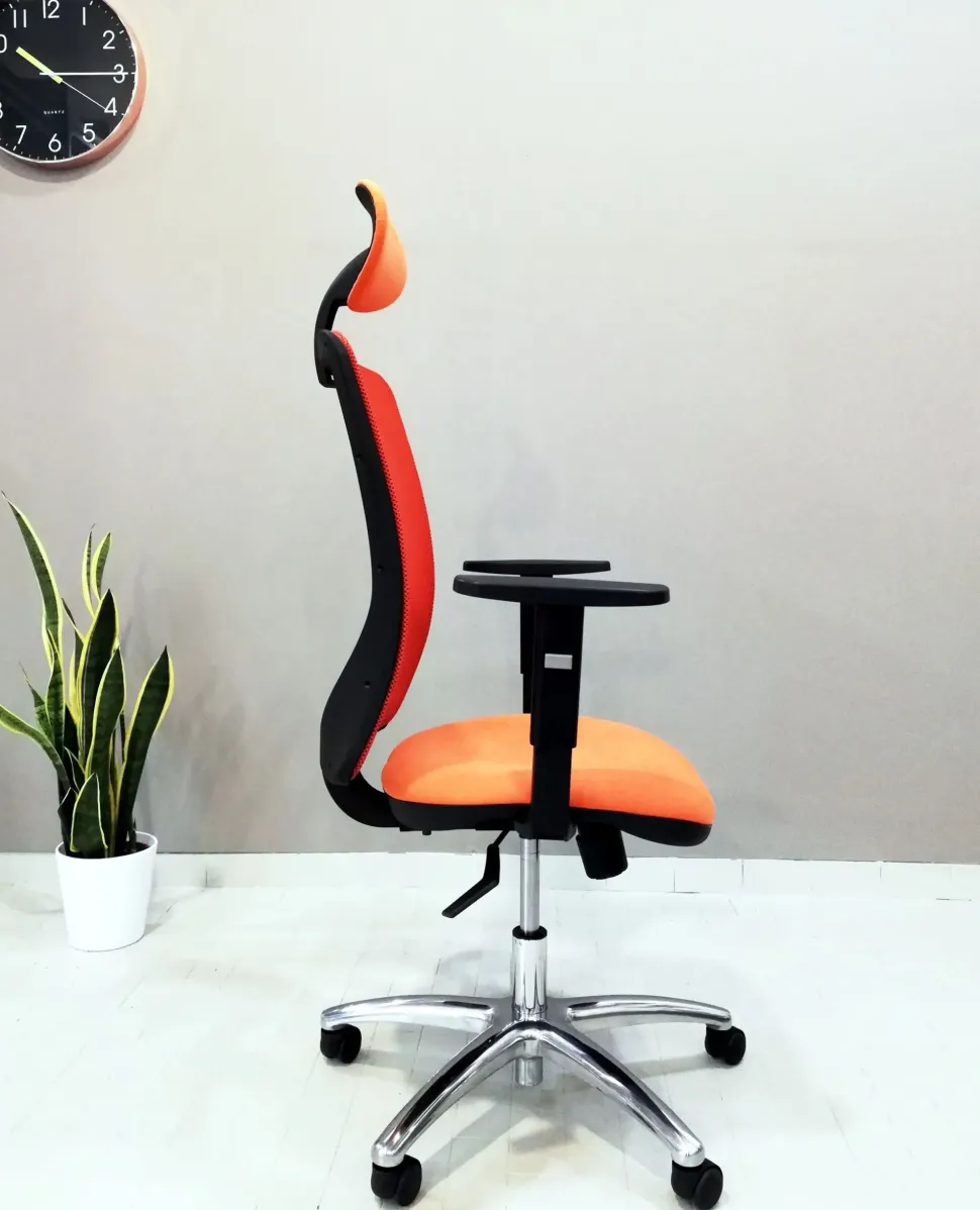 Sedia operativa in altro Operativa ergonomica qtre + 2 sedie attesa a marchio Collezione esclusiva in offerta