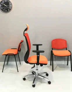 Sedia operativa in altro Operativa ergonomica qtre + 2 sedie attesa a marchio Collezione esclusiva in offerta