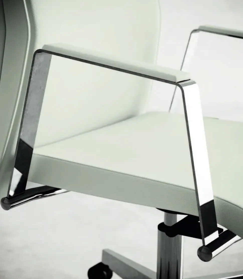 Sedia operativa in ecopelle Athena direzionale + 2 sedie slitta Las mobili con forte sconto