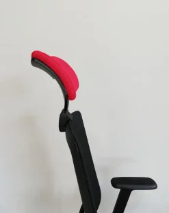 Sedia operativa modello Rassegna rete con poggiatesta in altro ad un prezzo davvero conveniente