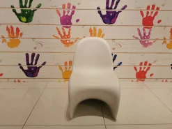 Sedia Panton junior bianca  Vitra SCONTATA a PREZZI OUTLET