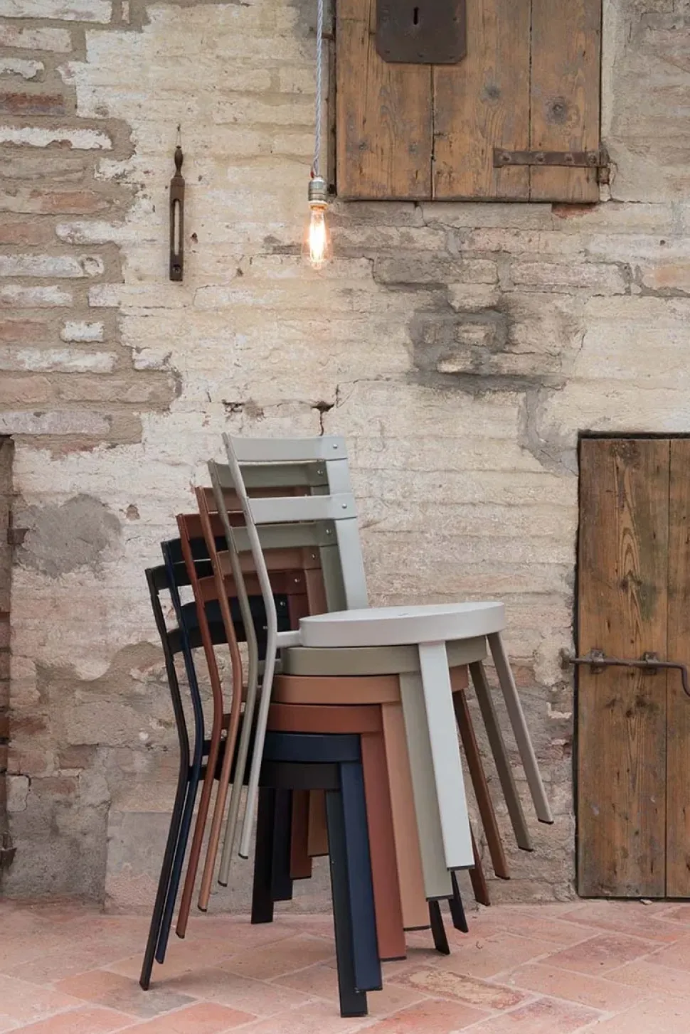 Sedia per l'esterno modello Thor Emu a prezzo scontato