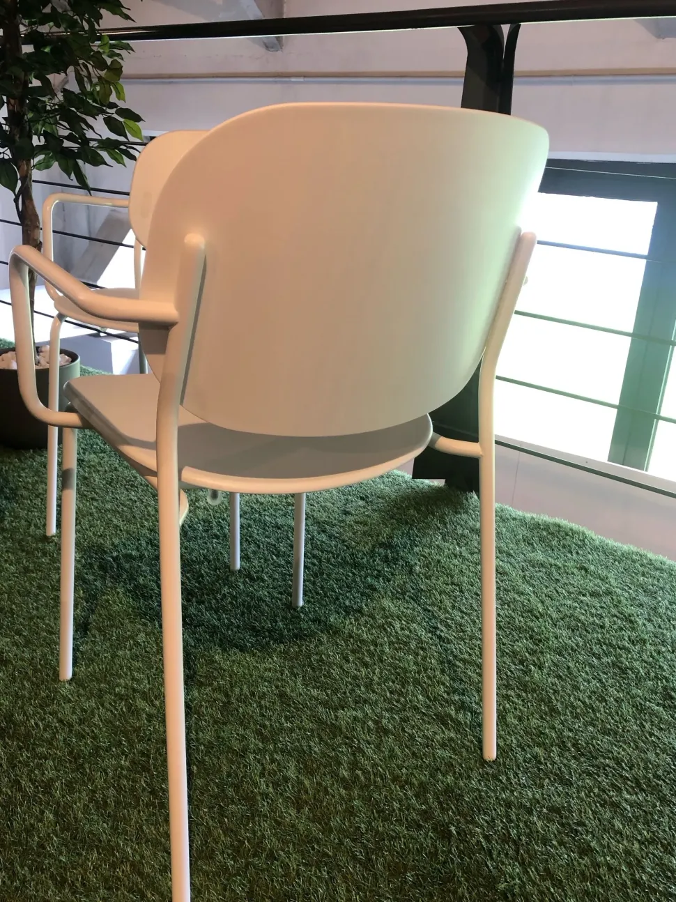 Sedia per l'esterno Yo! a marchio Connubia con forte sconto