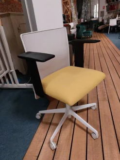 Sedia Planesit Artigianale SCONTATA a PREZZI OUTLET