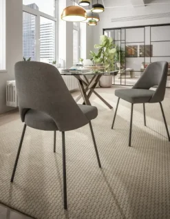 Sedia poltroncina modello Lia a prezzo riservato