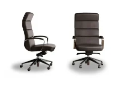 Sedia Scena per ufficio realizzata in pelle scontata del 30%