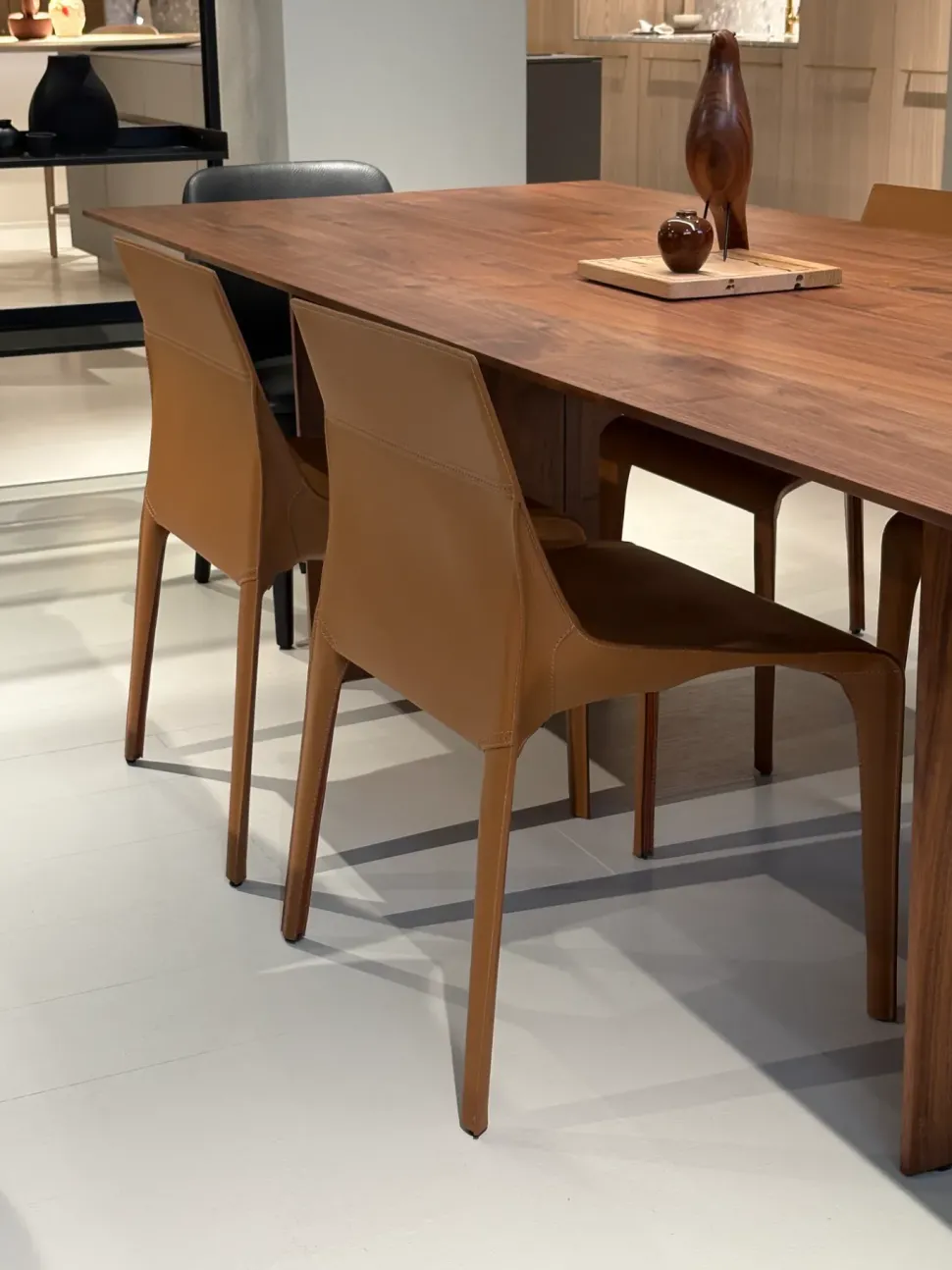 Sedia Seattle da cucina realizzata in cuoio scontata del 43%