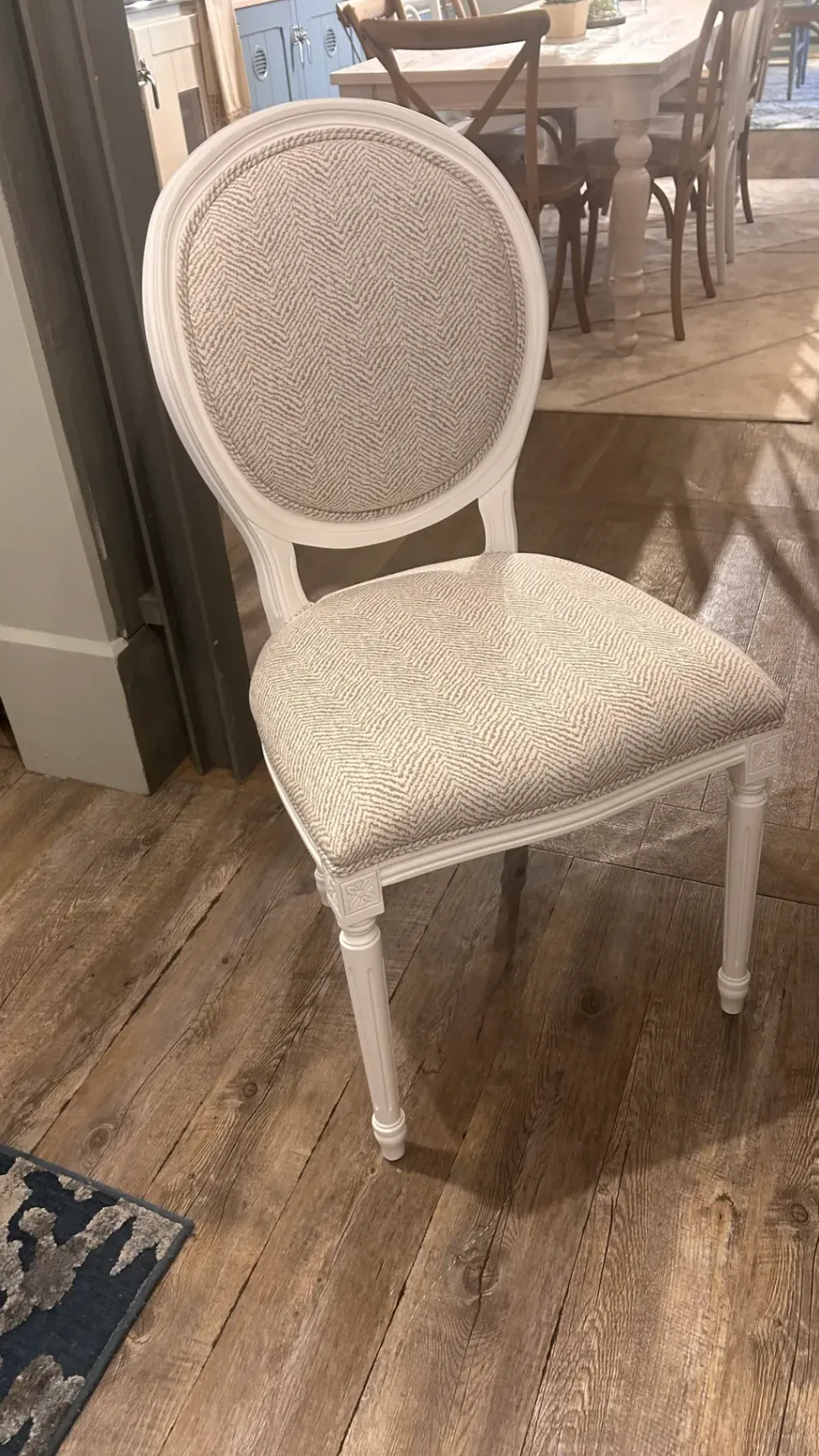 Sedia Sedia imbottita Dialma brown SCONTATA a PREZZI OUTLET