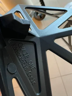 Sedia senza braccioli Magis chair one  di Magis in Offerta Outlet