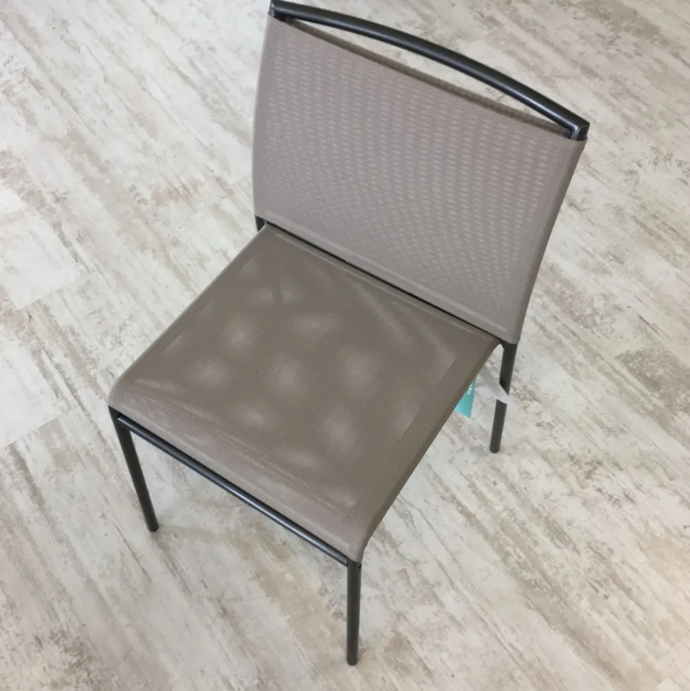 Sedia senza braccioli Sedia ingenia lola tessuto di Ingenia a prezzo ribassato