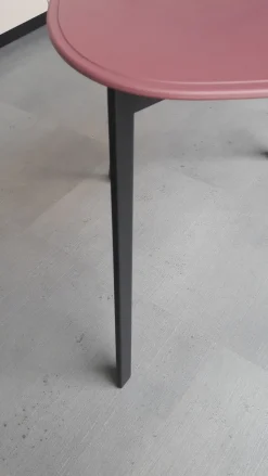 Sedia Tata da soggiorno realizzata in plastica scontata del 35%