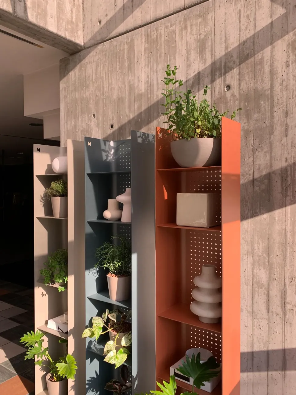 Set da giardino Pillar slim artigianale: completo e di stile!