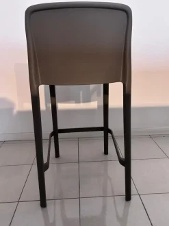 Sgabello Bayo Connubia a prezzo scontato