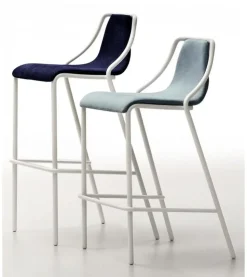 Sgabello con 4 gambe Ola * Midj con forte sconto