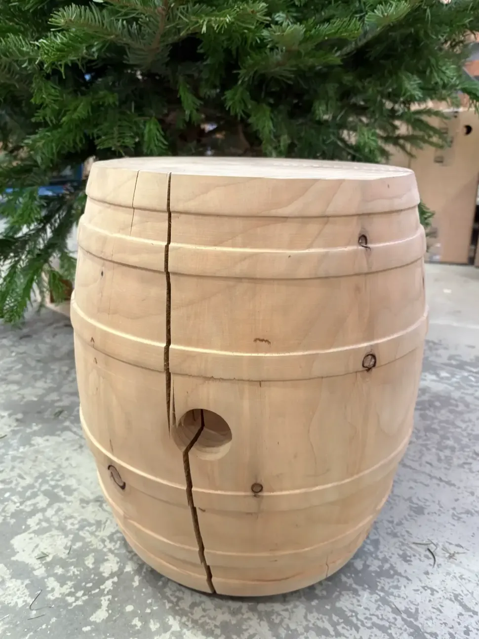 Sgabello con base centrale Botte Riva 1920 a prezzi outlet