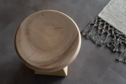 Sgabello con base centrale Etrurio Riva 1920 in offerta