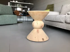 Sgabello con base centrale Pop Riva 1920 con forte sconto