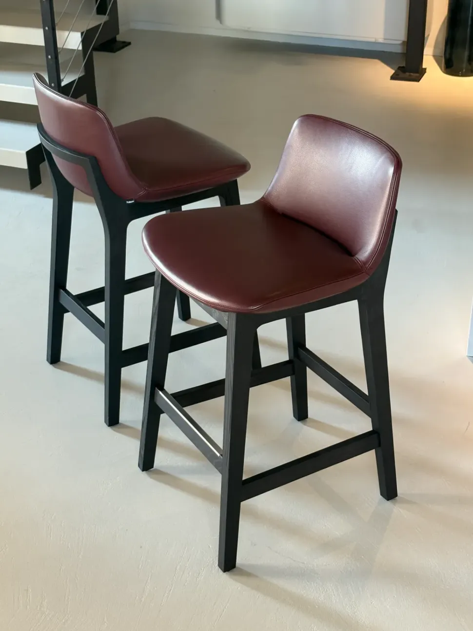 Sgabello da cucina Ventura Poliform a prezzo Outlet