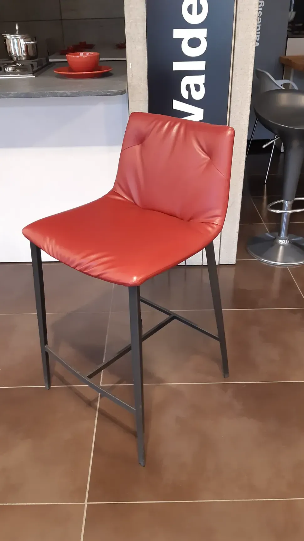 Sgabello Grace c Zamagna con 4 gambe a prezzo scontato