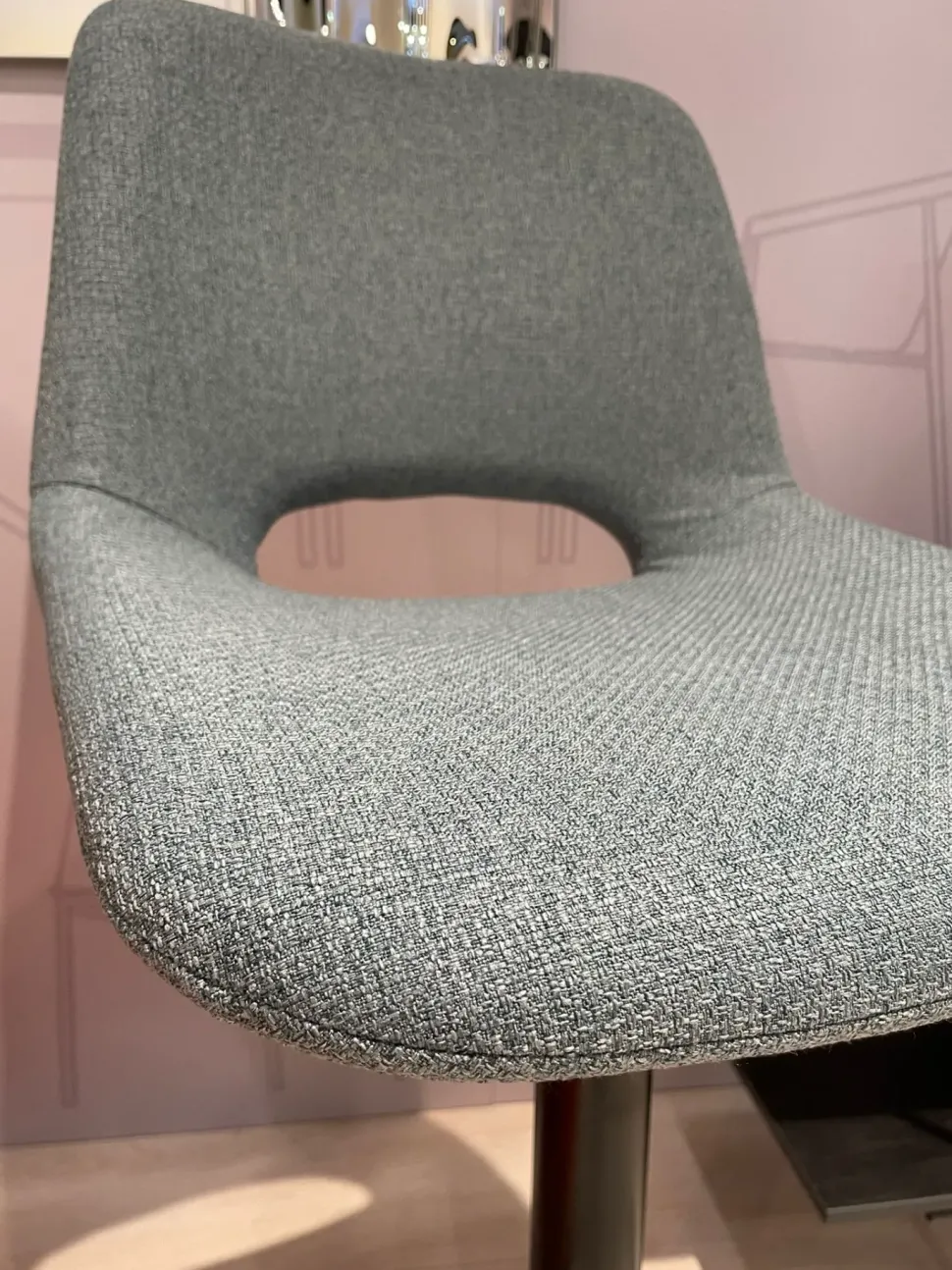 Sgabello modello Sgabello alex Stones SCONTATO a PREZZI OUTLET