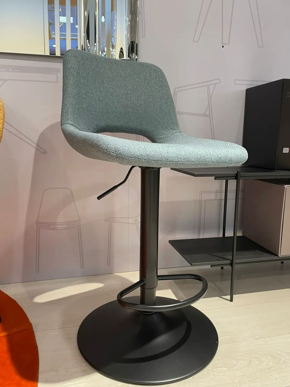 Sgabello modello Sgabello alex Stones SCONTATO a PREZZI OUTLET