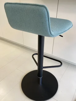 Sgabello Riley soft Connubia a prezzo scontato! Affrettati!