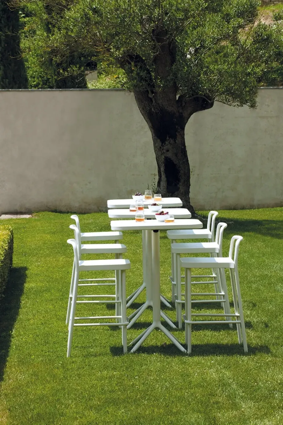 Sgabello senza braccioli Grace Emu a prezzo scontato