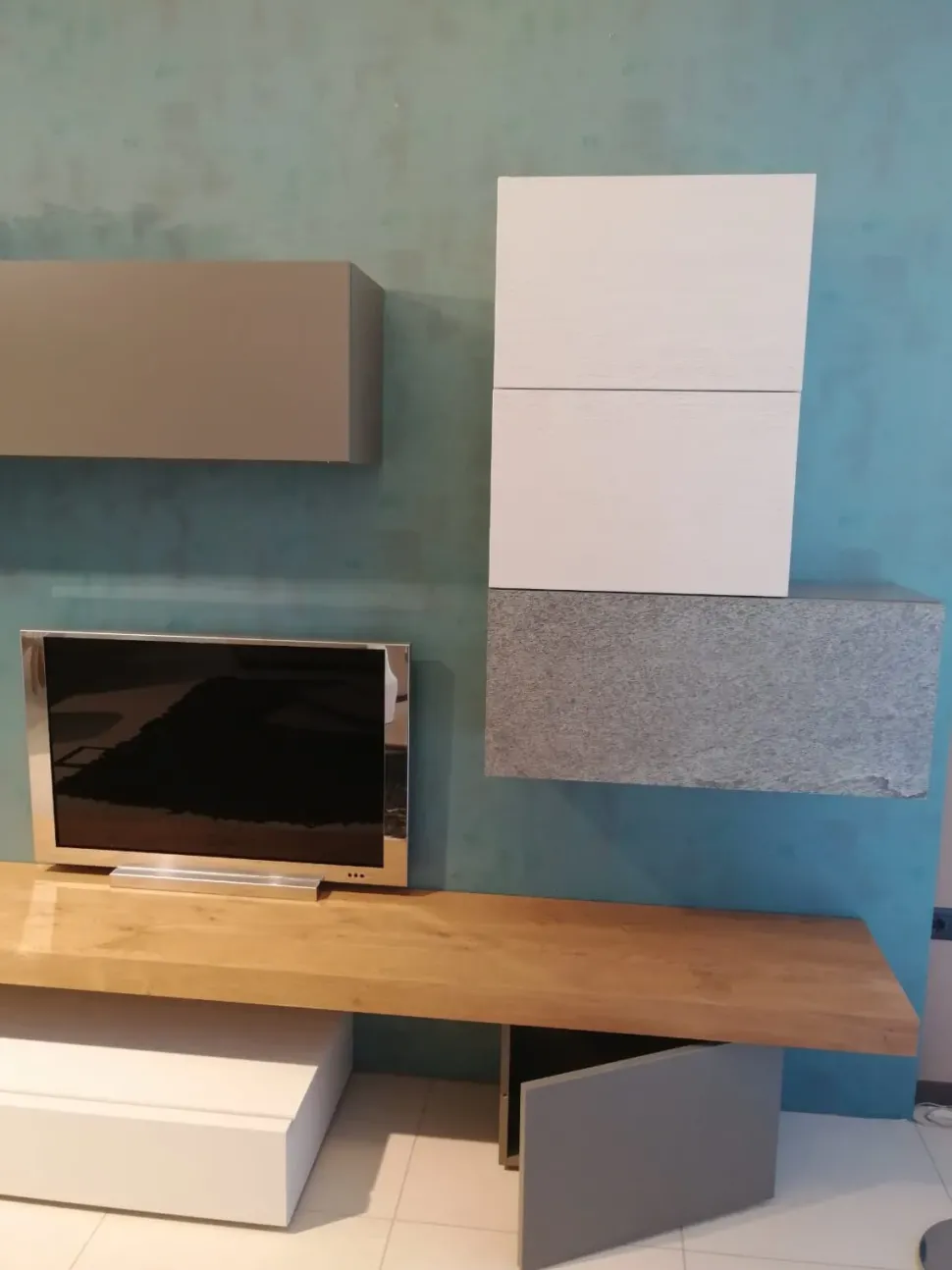 Soggiorno completo modello Horizon componibile di Mobilgam a prezzo Outlet